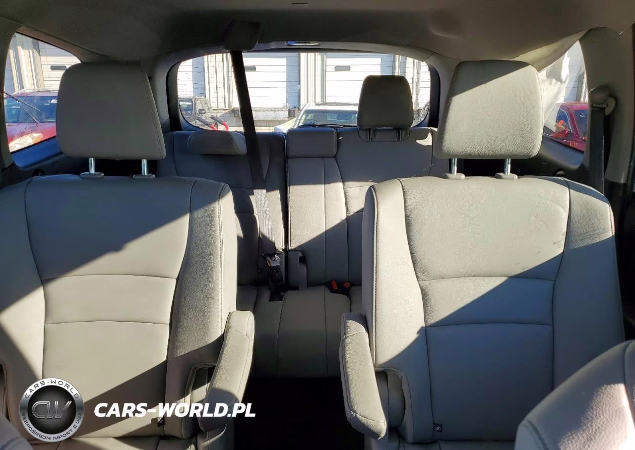 2022 Honda Pilot Touring VIN:5FNYF6H65NB051662 - 10