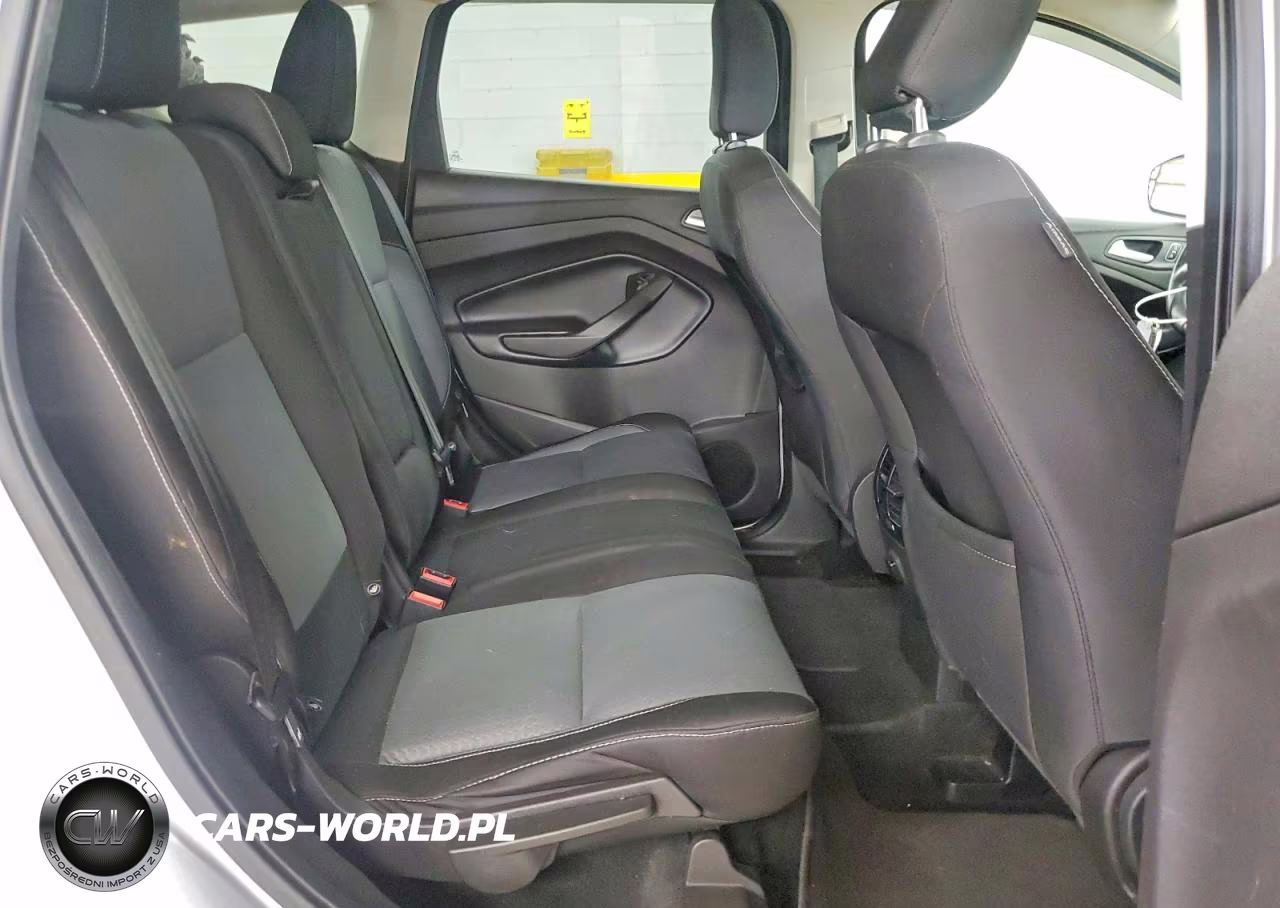 2019 Ford Escape Se VIN:1FMCU9GD9KUA36680 - 11