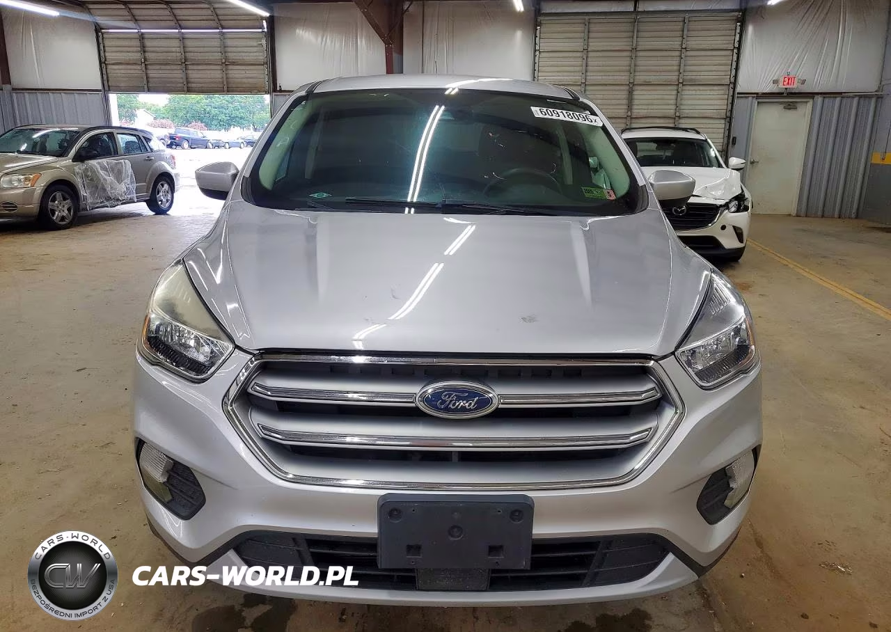 2019 Ford Escape Se VIN:1FMCU9GD9KUA36680 - 5