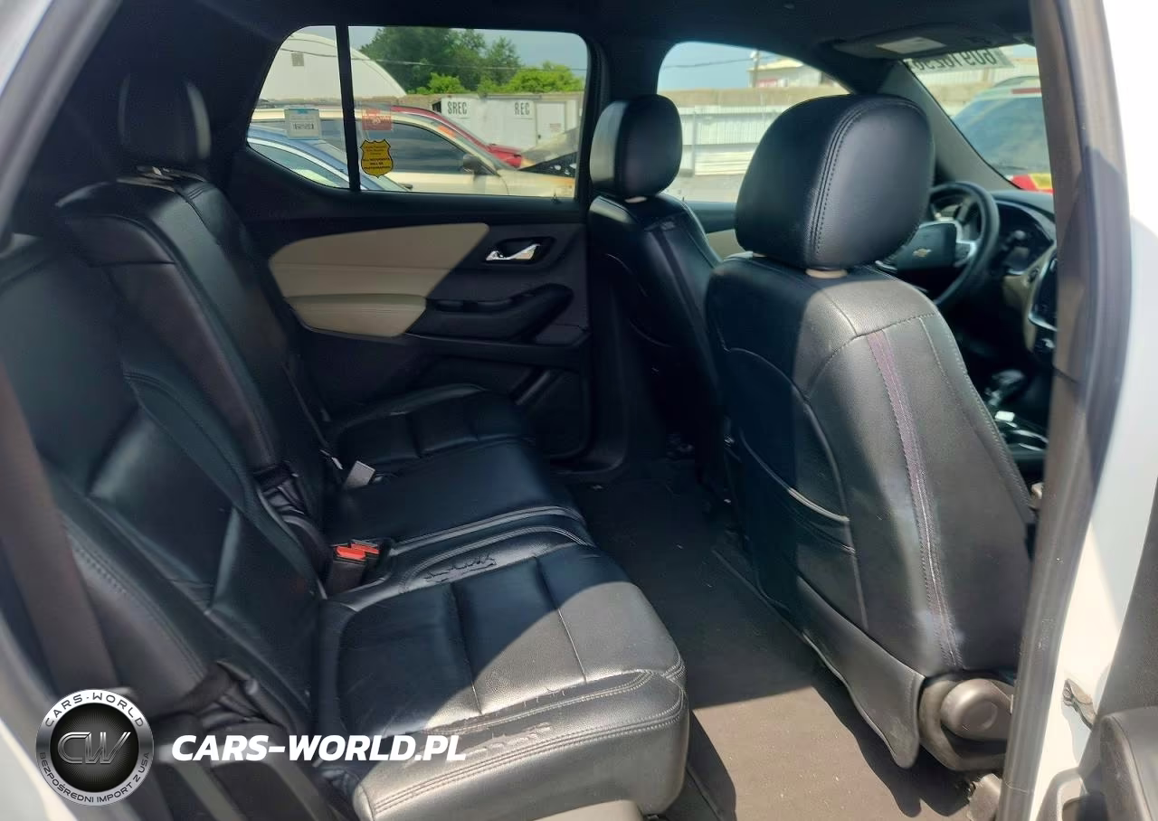 2022 Chevrolet Traverse Ls VIN:1GNERFKW1NJ117451 - 11
