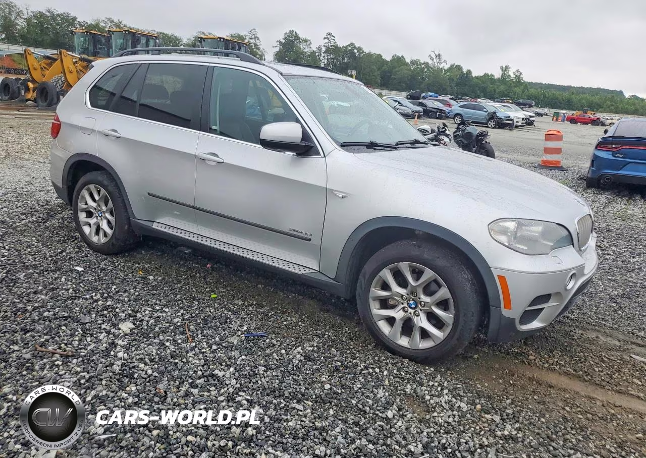 2013 BMW X5 xDrive35I VIN:5UXZV4C5XD0B06938 - 4