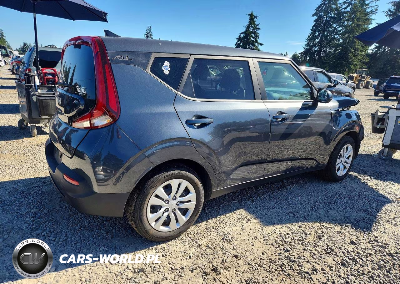 2022 Kia Soul Lx VIN:KNDJ23AUXN7823194 - 3