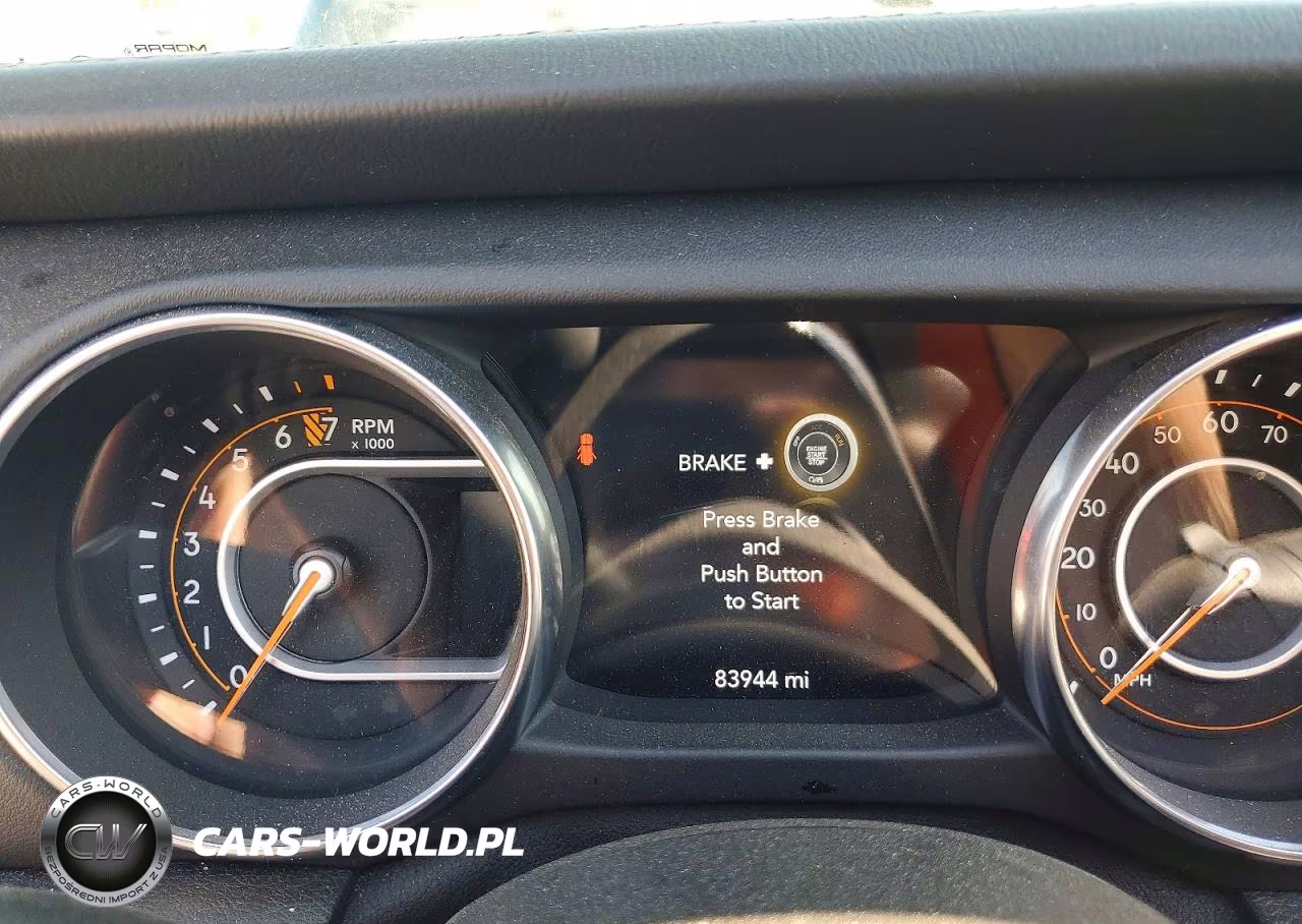 2020 Jeep Wrangler Unlimited Sahara VIN:1C4HJXEG0LW283094 - 9