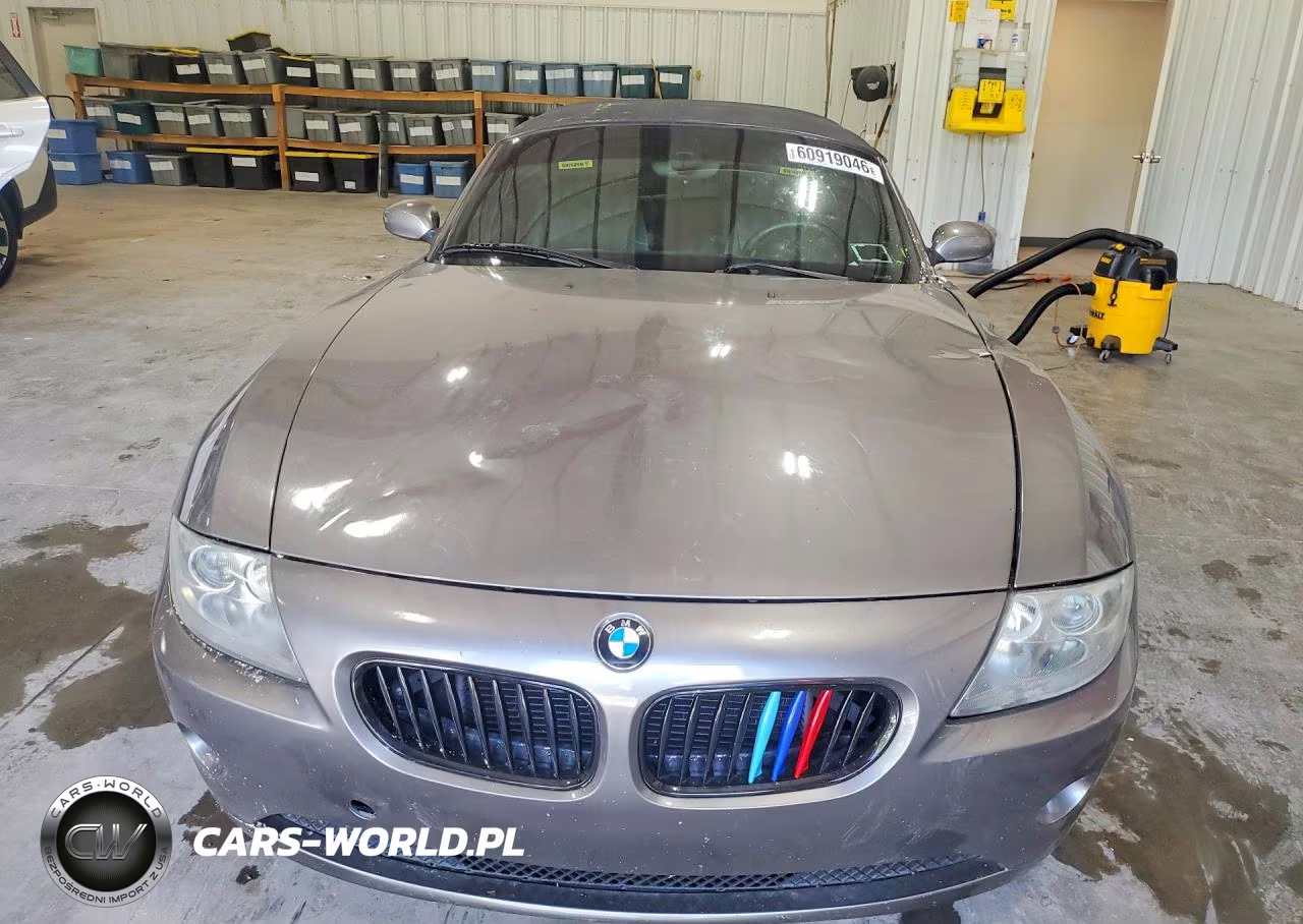 2005 BMW Z4 3.0 VIN:4USBT53545LT28509 - 5