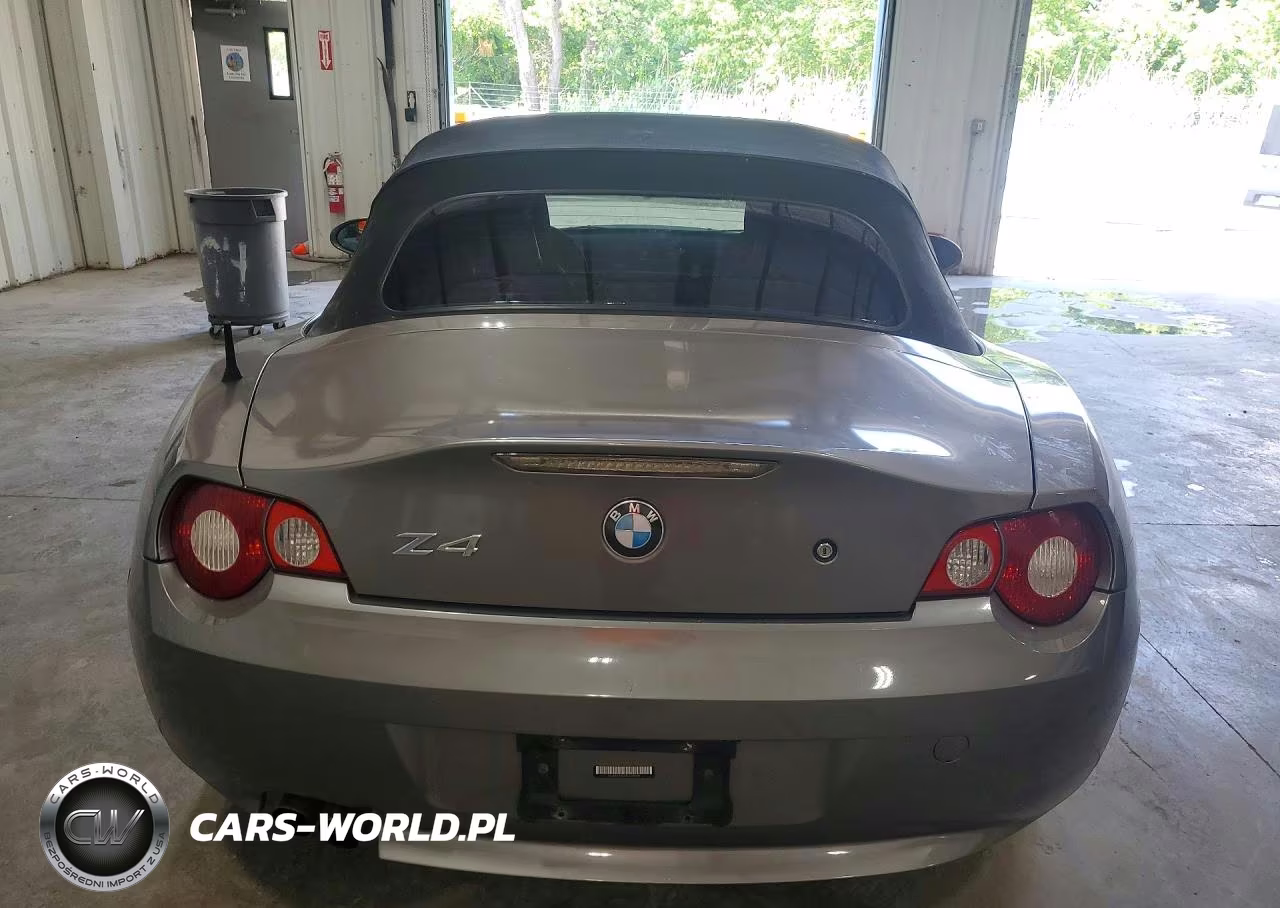 2005 BMW Z4 3.0 VIN:4USBT53545LT28509 - 6