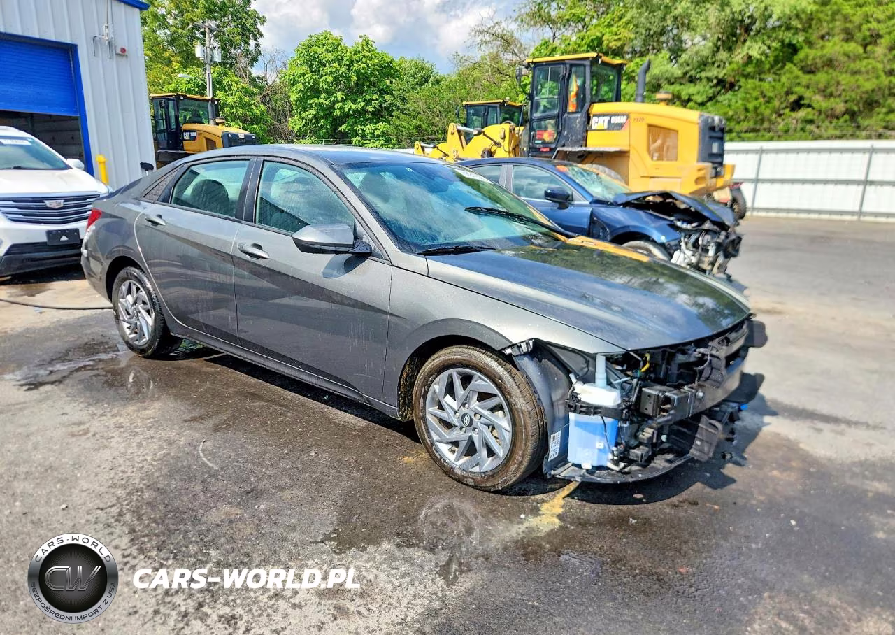 2024 Hyundai Elantra Sel VIN:KMHLM4DGXRU746909 - 4