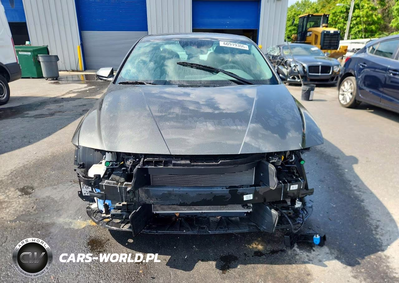 2024 Hyundai Elantra Sel VIN:KMHLM4DGXRU746909 - 5