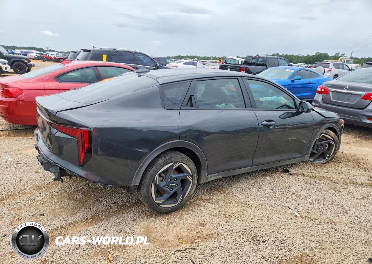 2025 Kia K4 Ex VIN:3KPFU4DEXSE183252 - 3