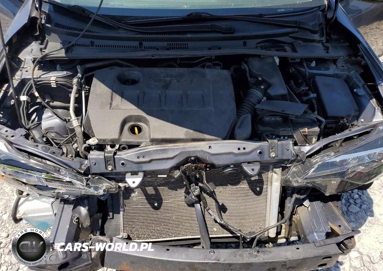 2018 Toyota Corolla Le VIN:2T1BURHE1JC974983 - 11