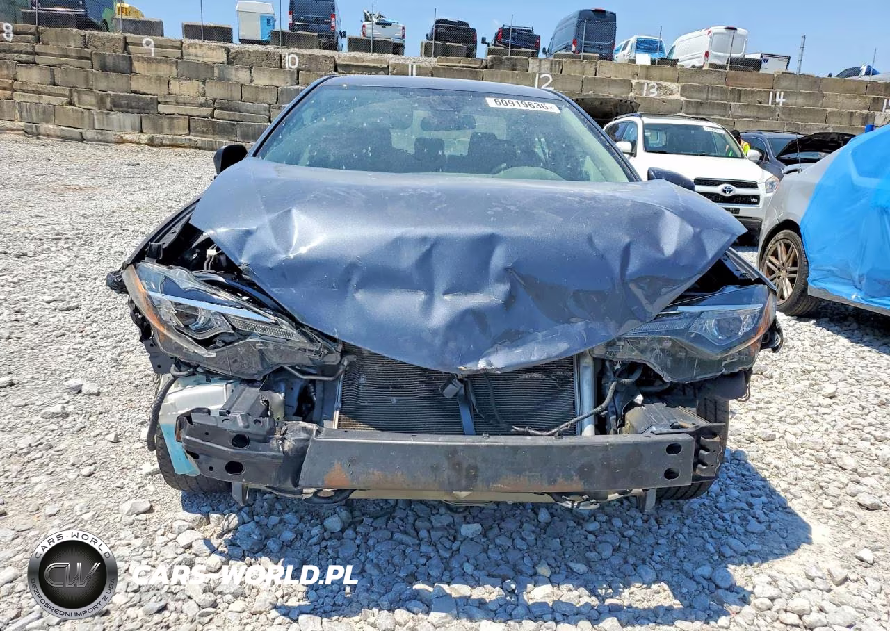 2018 Toyota Corolla Le VIN:2T1BURHE1JC974983 - 5
