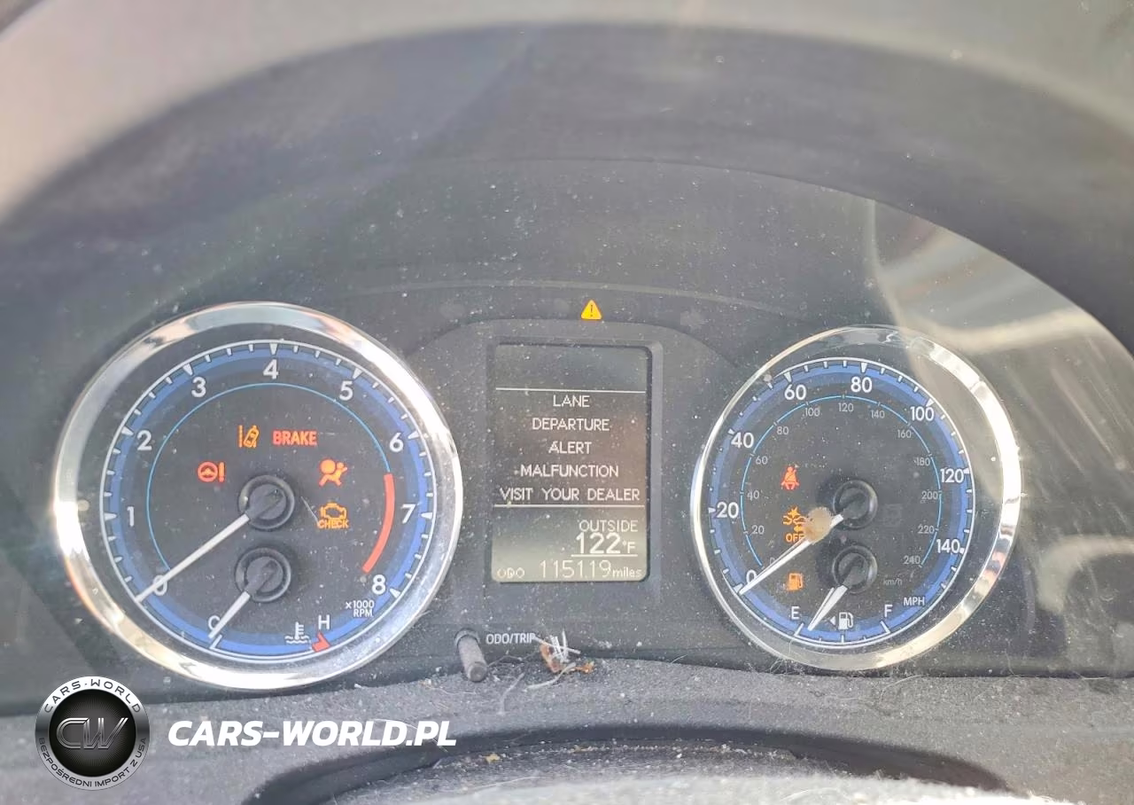 2018 Toyota Corolla Le VIN:2T1BURHE1JC974983 - 9