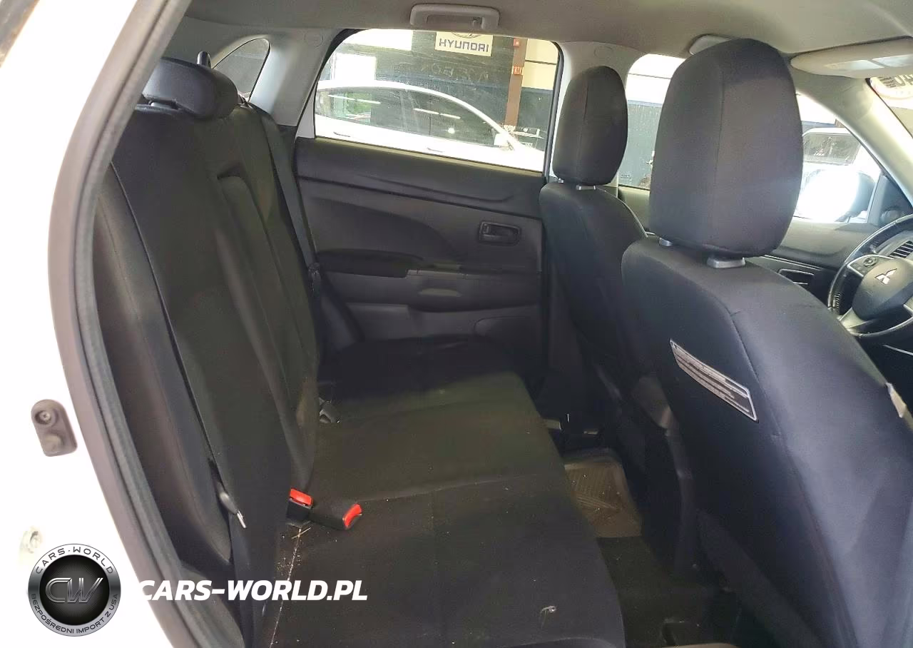 2015 Mitsubishi Outlander Sport Es VIN:4A4AR3AWXFE038418 - 11