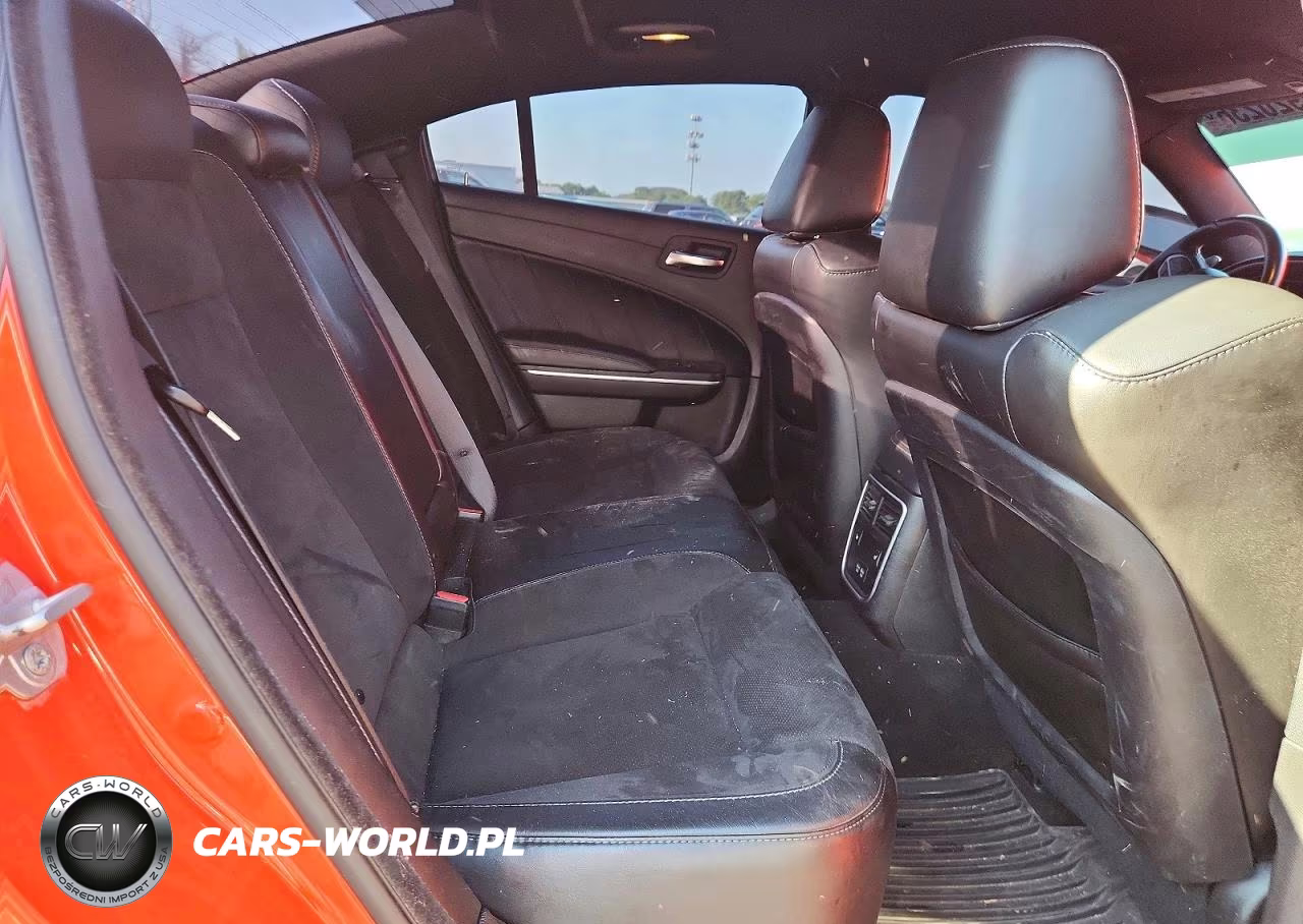 2021 Dodge Charger Scat Pack VIN:2C3CDXGJ2MH556468 - 10