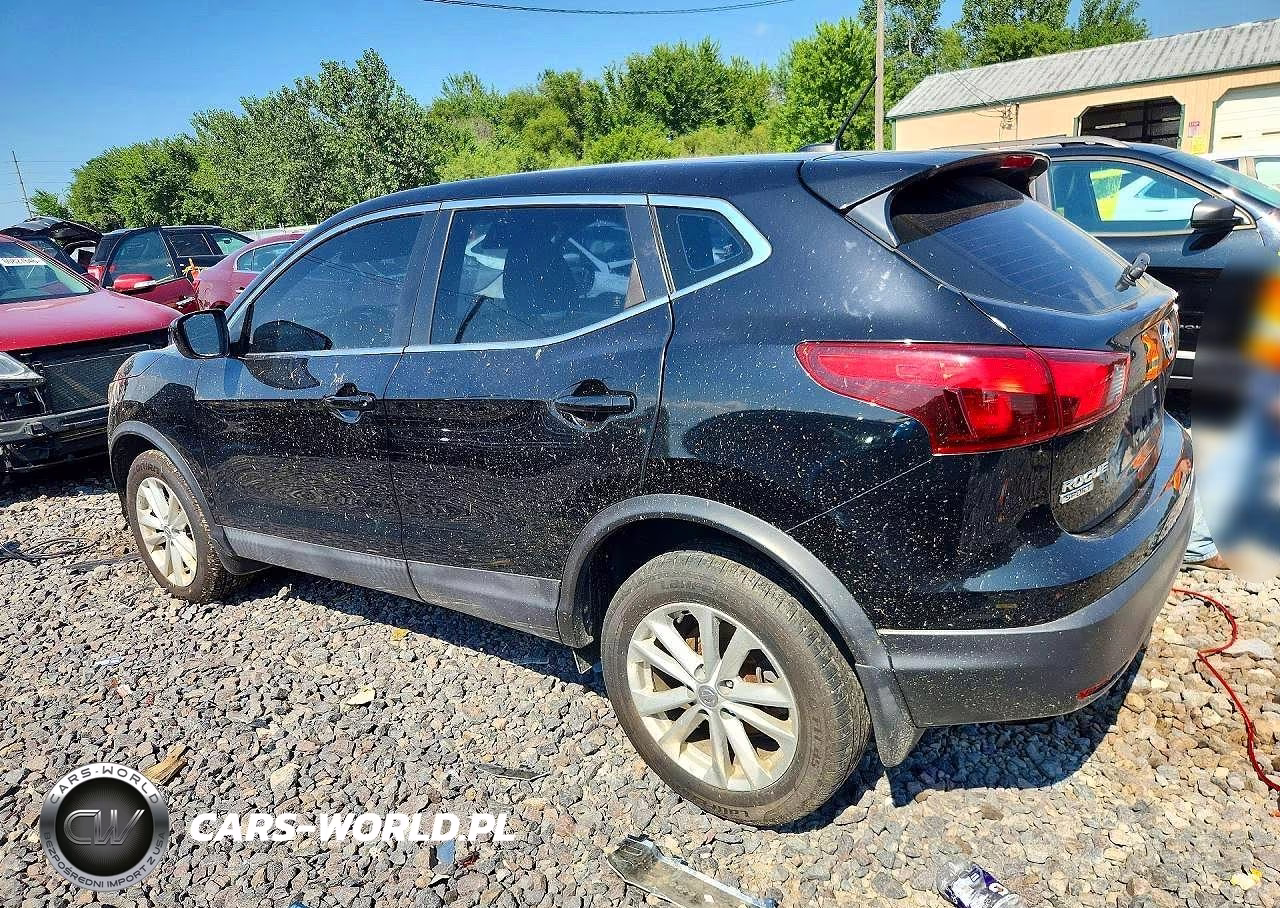 2017 Nissan Rogue Sport S VIN:JN1BJ1CR9HW118954 - 2