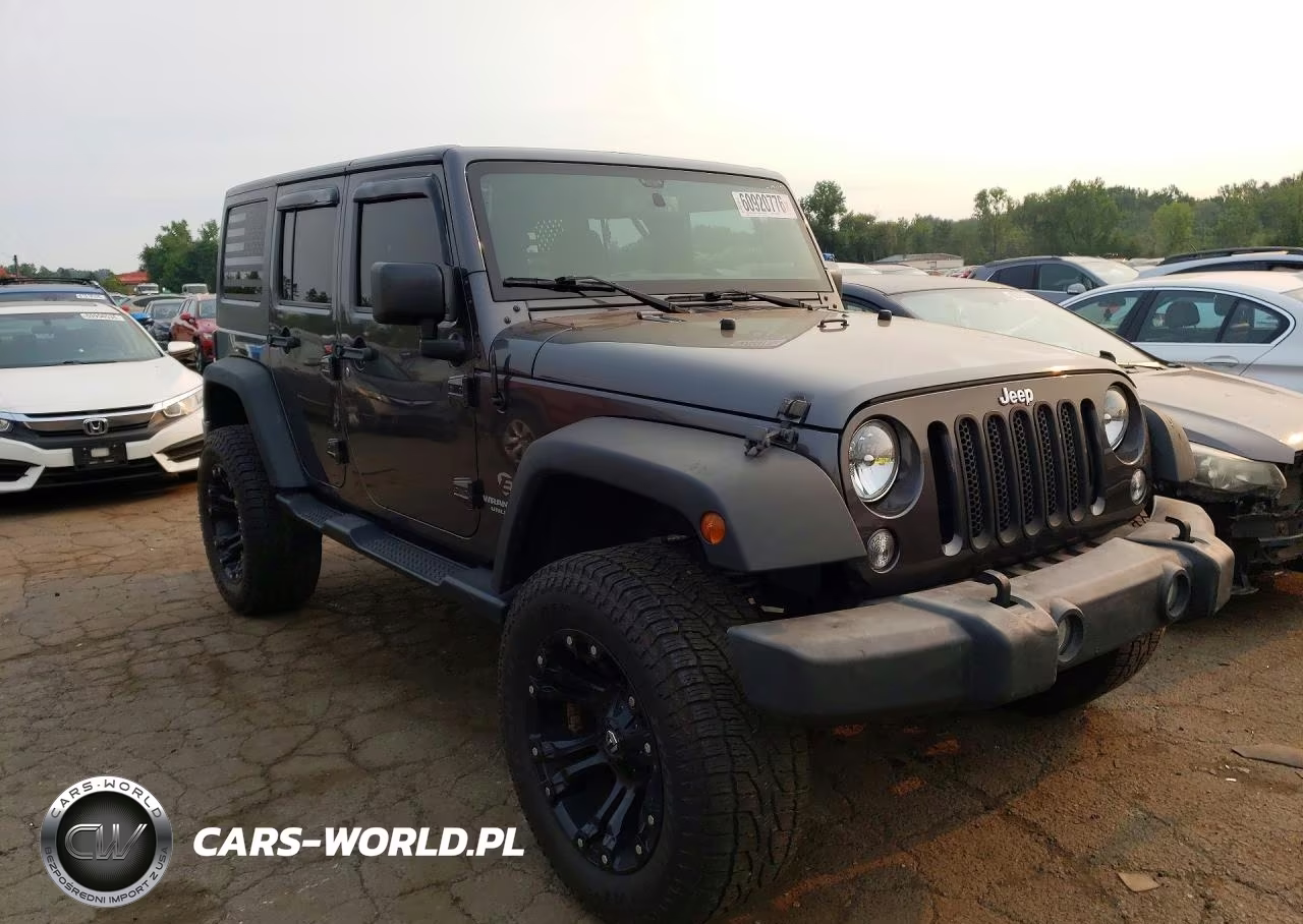 2016 Jeep Wrangler Unlimited Sport VIN:1C4BJWDG0GL190228 - 4