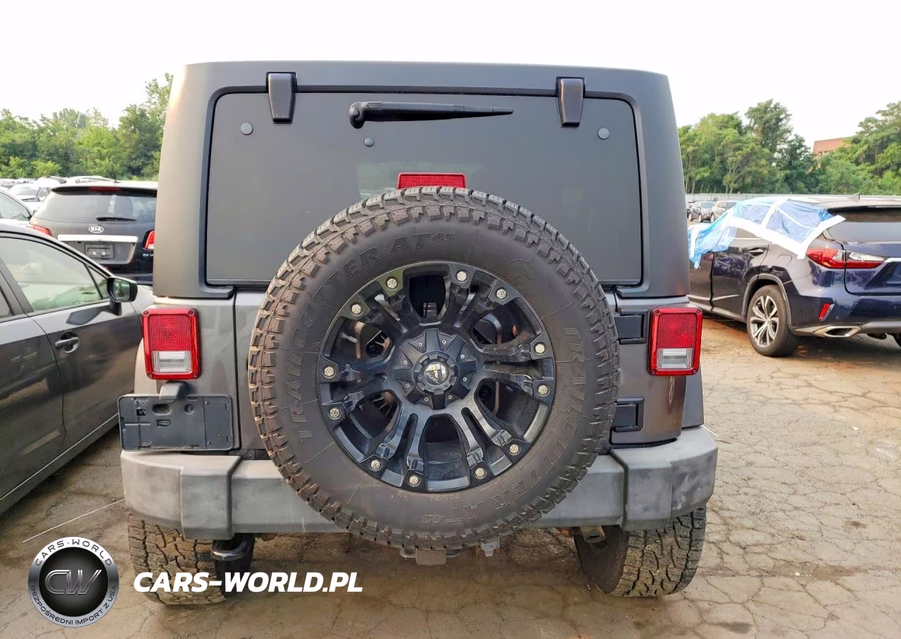 2016 Jeep Wrangler Unlimited Sport VIN:1C4BJWDG0GL190228 - 6