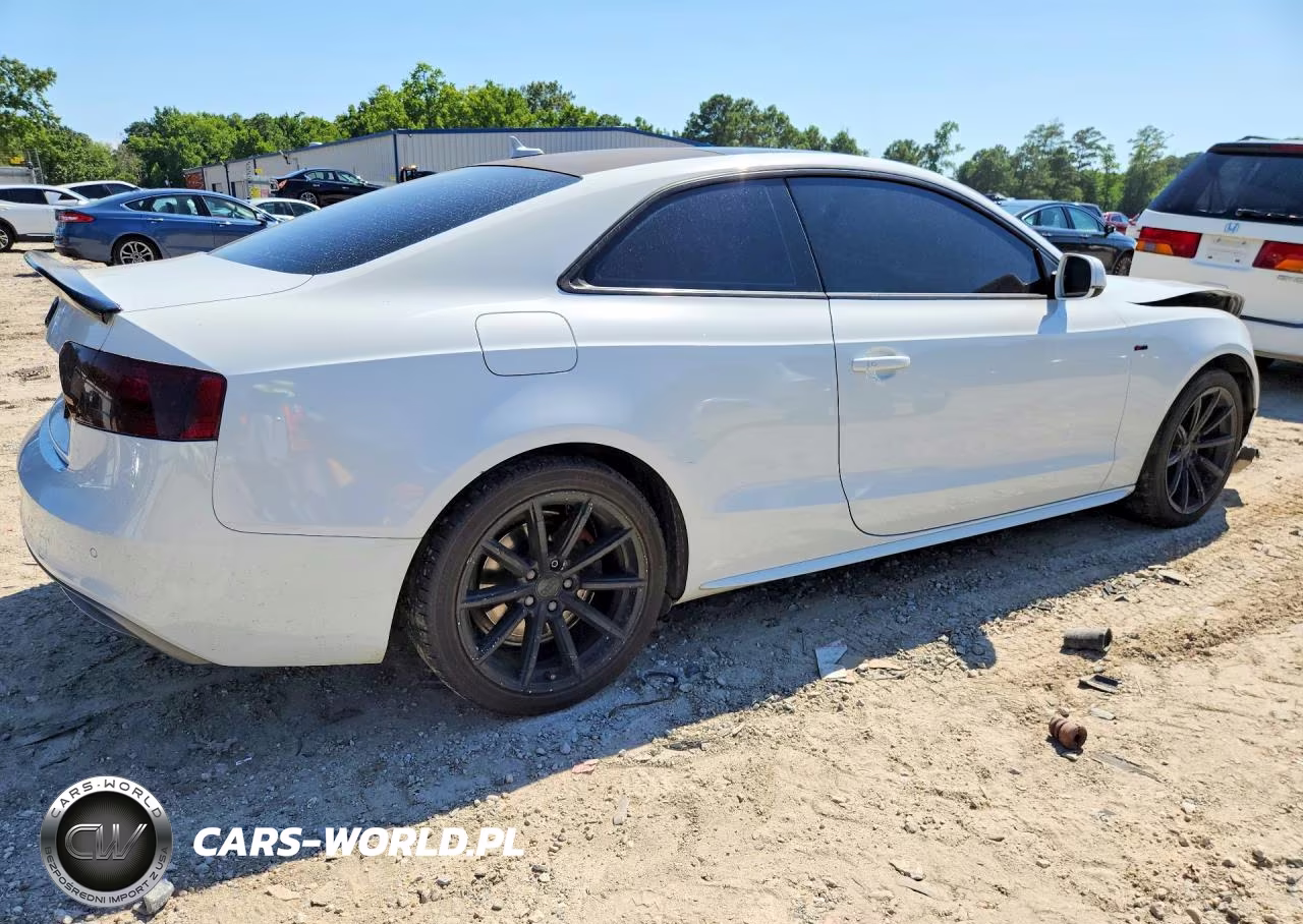 2016 Audi A5 Premium Plus S-Line VIN:WAUM2AFR0GA048865 - 3