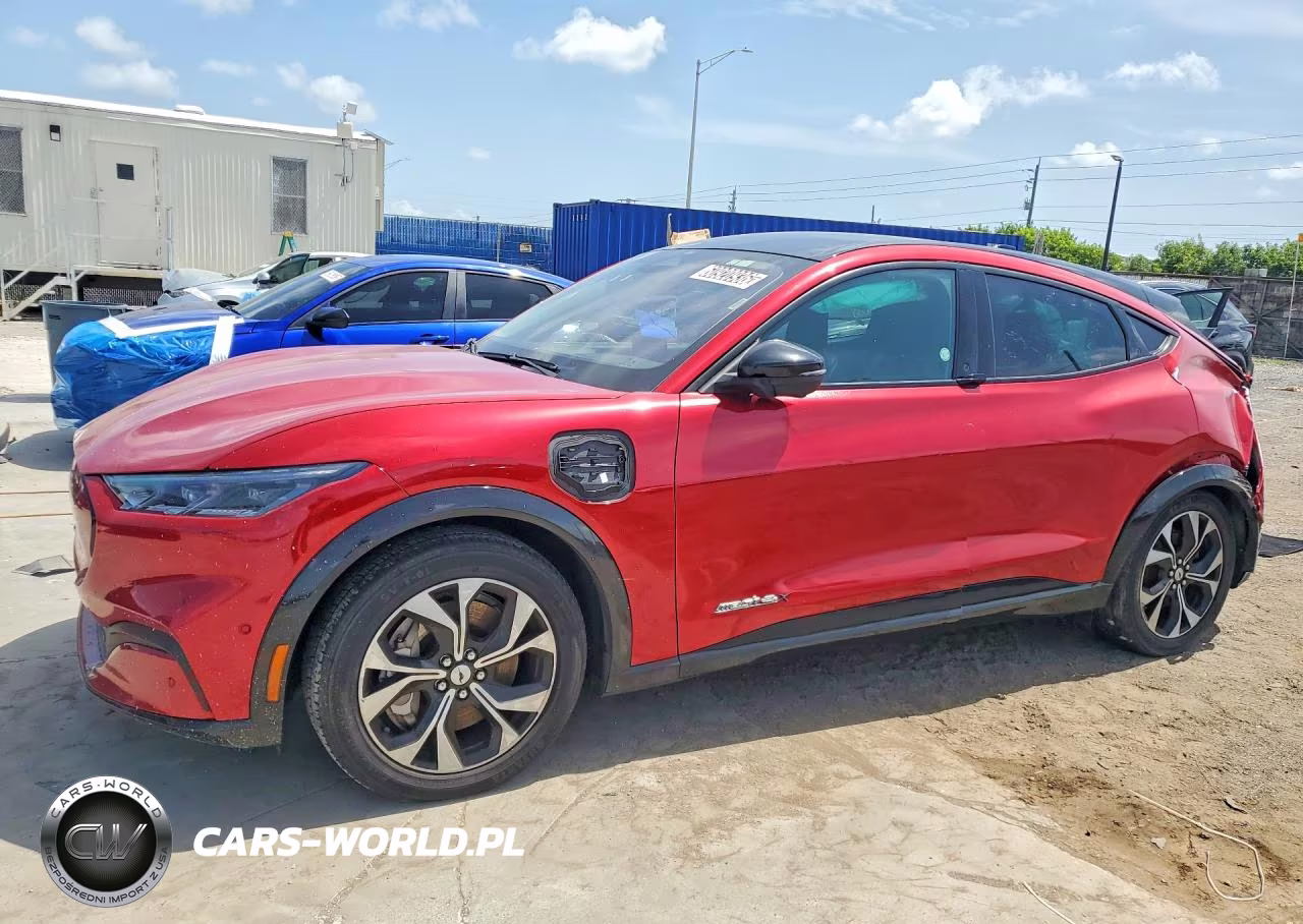 2023 Ford Mustang Mach-E Premium – zdjęcie 1 z 13