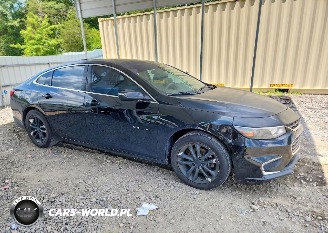 2017 Chevrolet Malibu Lt VIN:1G1ZE5ST3HF273982 - 4