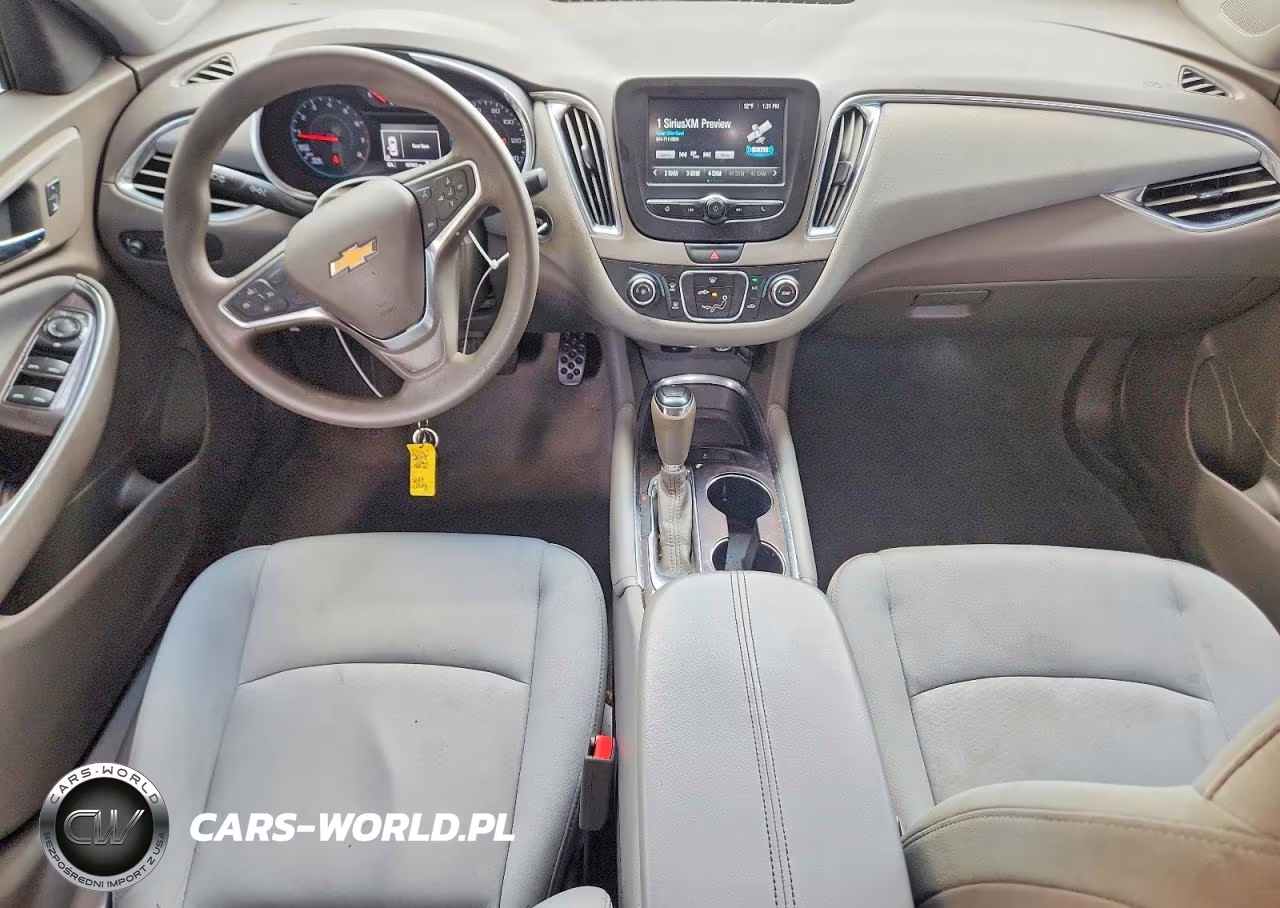 2017 Chevrolet Malibu Lt VIN:1G1ZE5ST3HF273982 - 8