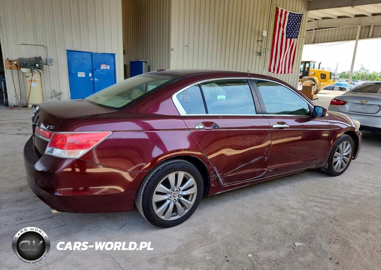 2011 Honda Accord Exl VIN:1HGCP3F8XBA021797 - 3