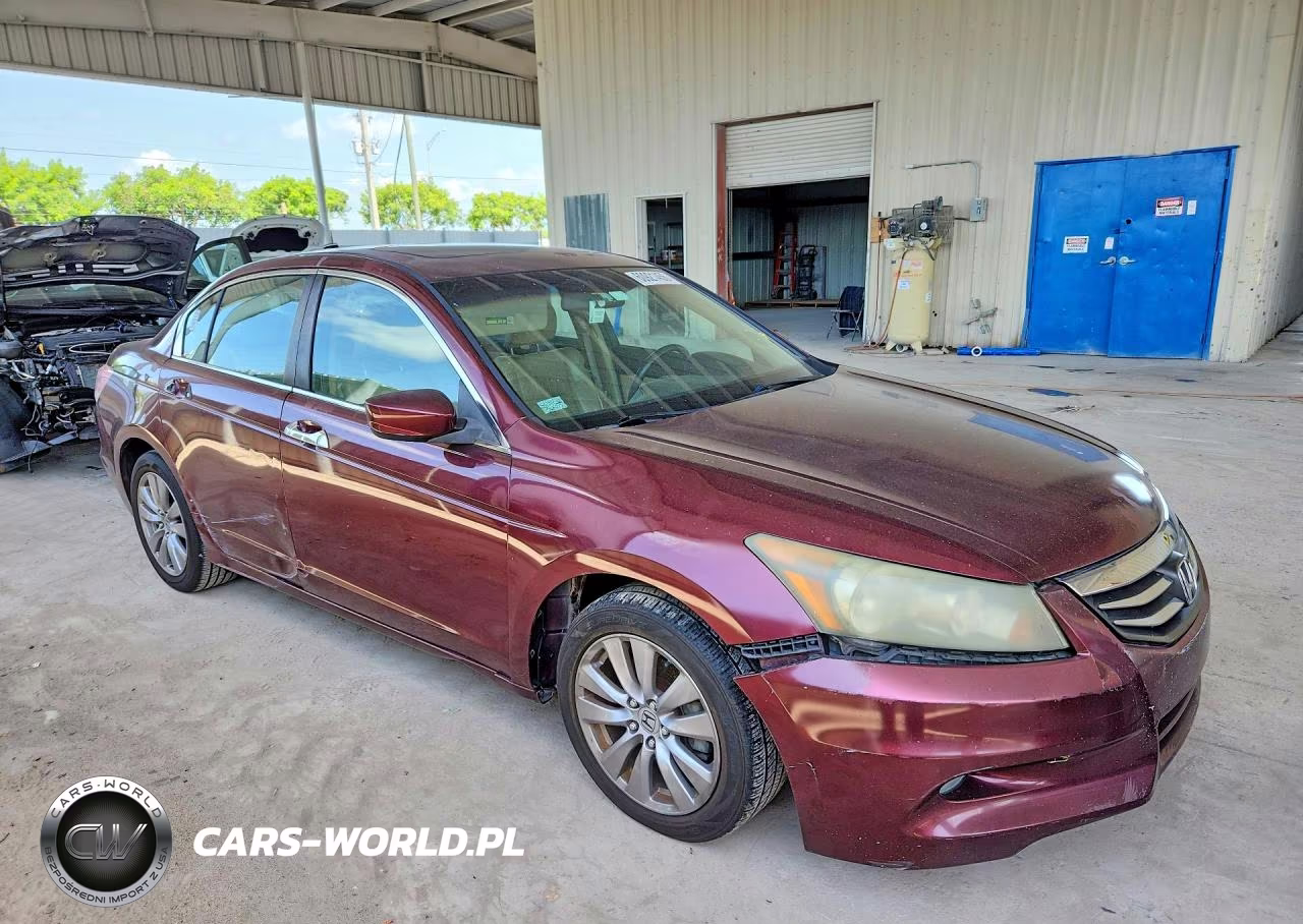 2011 Honda Accord Exl VIN:1HGCP3F8XBA021797 - 4