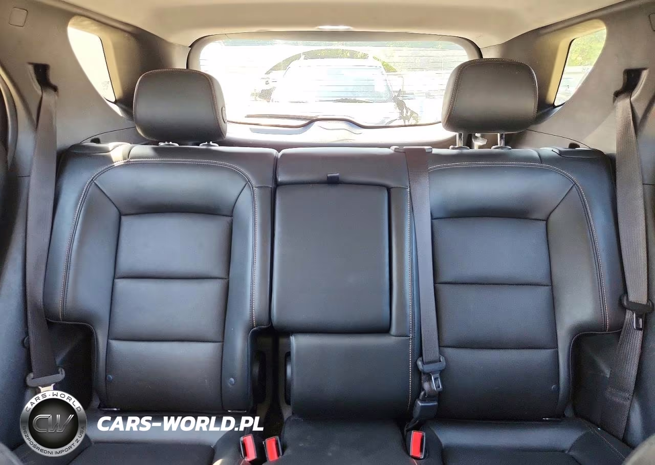 2018 Chevrolet Equinox Premier VIN:2GNAXVEV8J6101093 - 10