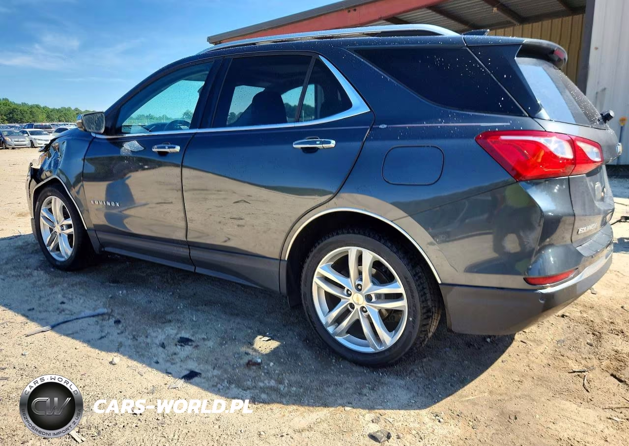 2018 Chevrolet Equinox Premier VIN:2GNAXVEV8J6101093 - 2