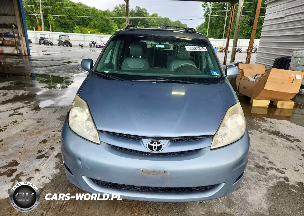 2010 Toyota Sienna Xle VIN:5TDDK4CC1AS028249 - 5