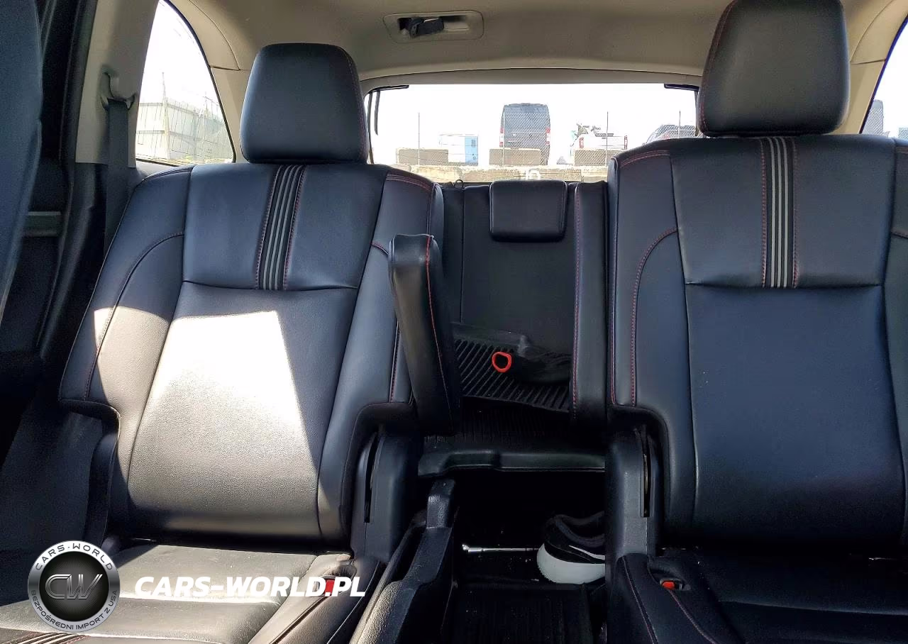 2019 Toyota Highlander Se VIN:5TDJZRFH5KS604199 - 10