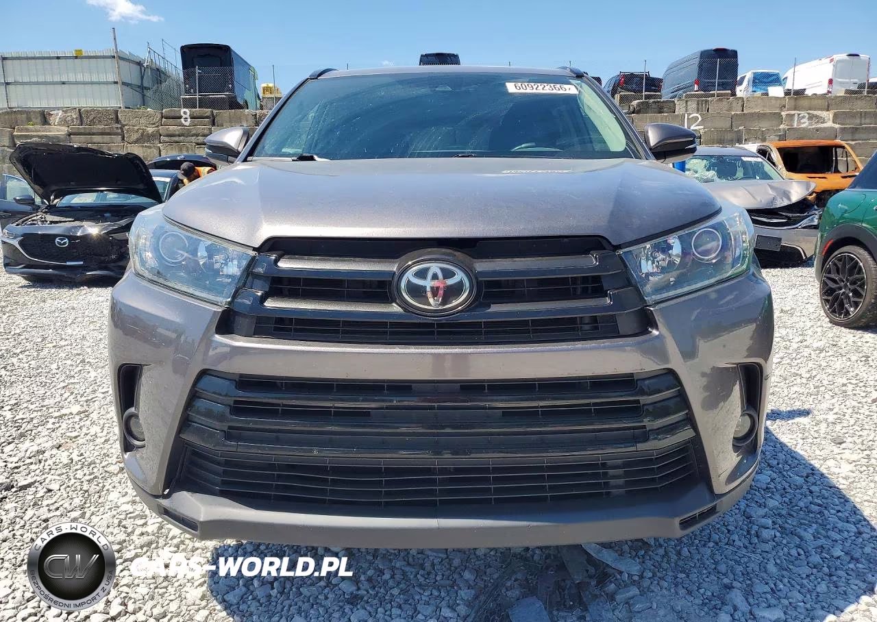 2019 Toyota Highlander Se VIN:5TDJZRFH5KS604199 - 5