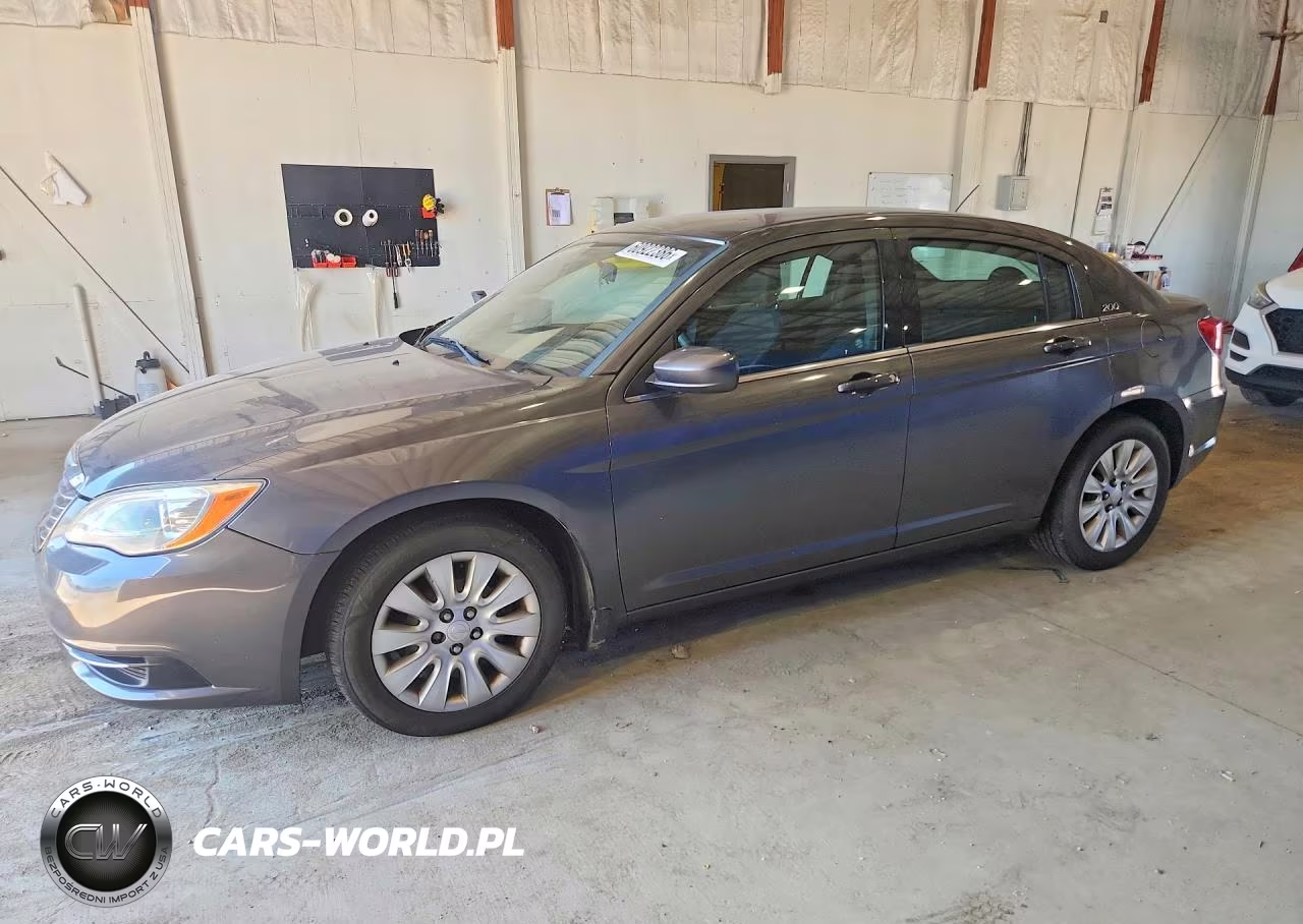 2014 Chrysler 200 Lx – zdjęcie 1 z 12