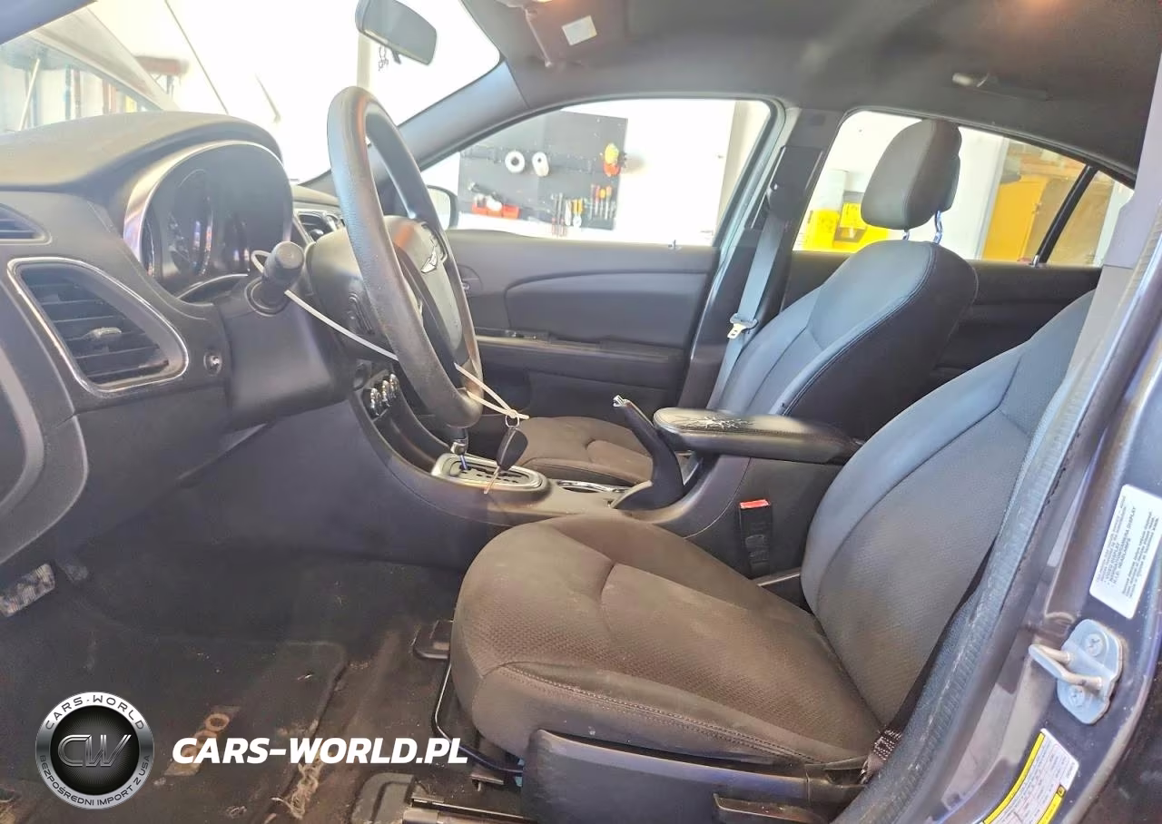 2014 Chrysler 200 Lx VIN:1C3CCBAB7EN236076 - 7
