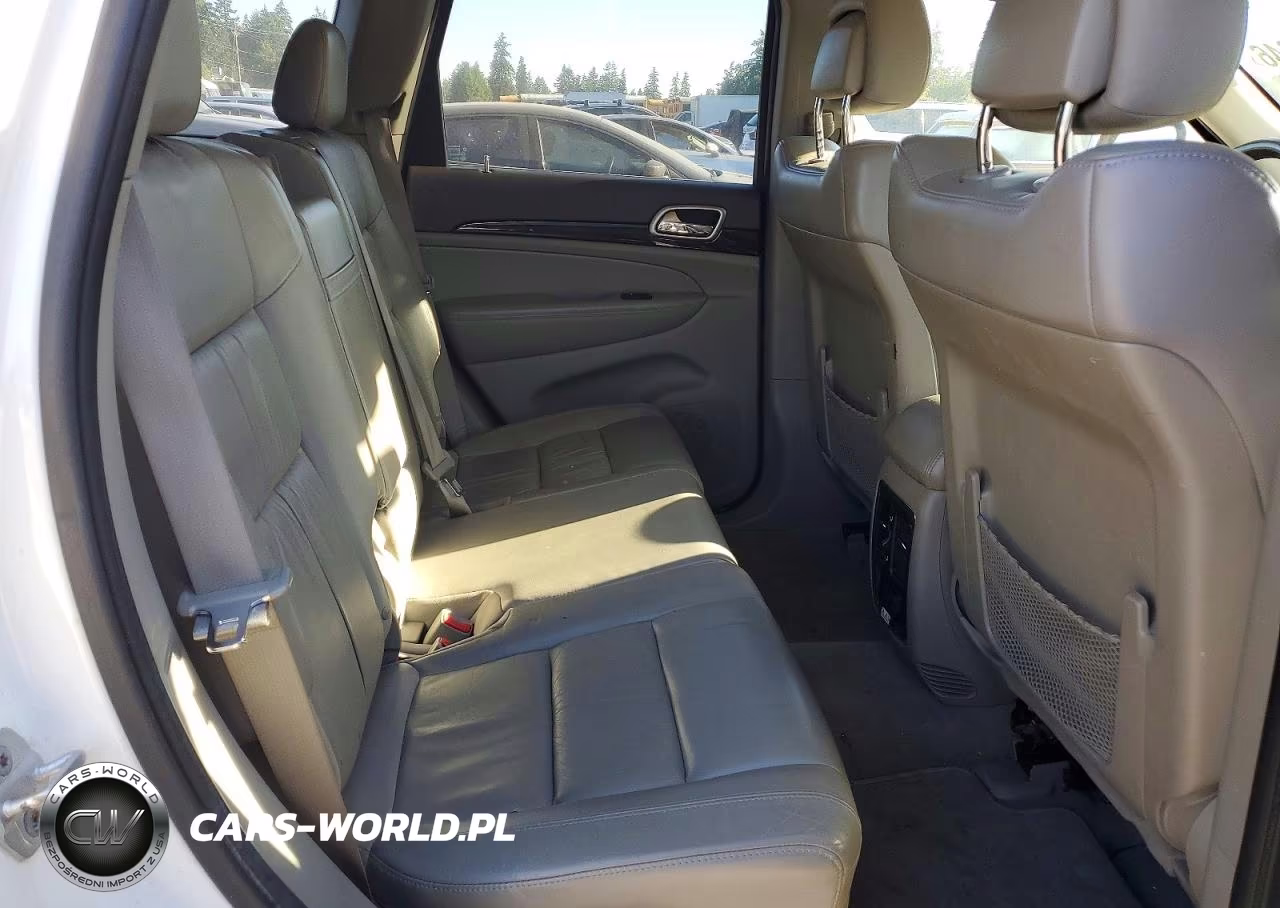 2012 Jeep Grand Cherokee Laredo VIN:1C4RJFAG9CC264615 - 10