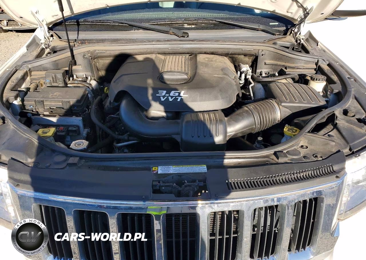 2012 Jeep Grand Cherokee Laredo VIN:1C4RJFAG9CC264615 - 11
