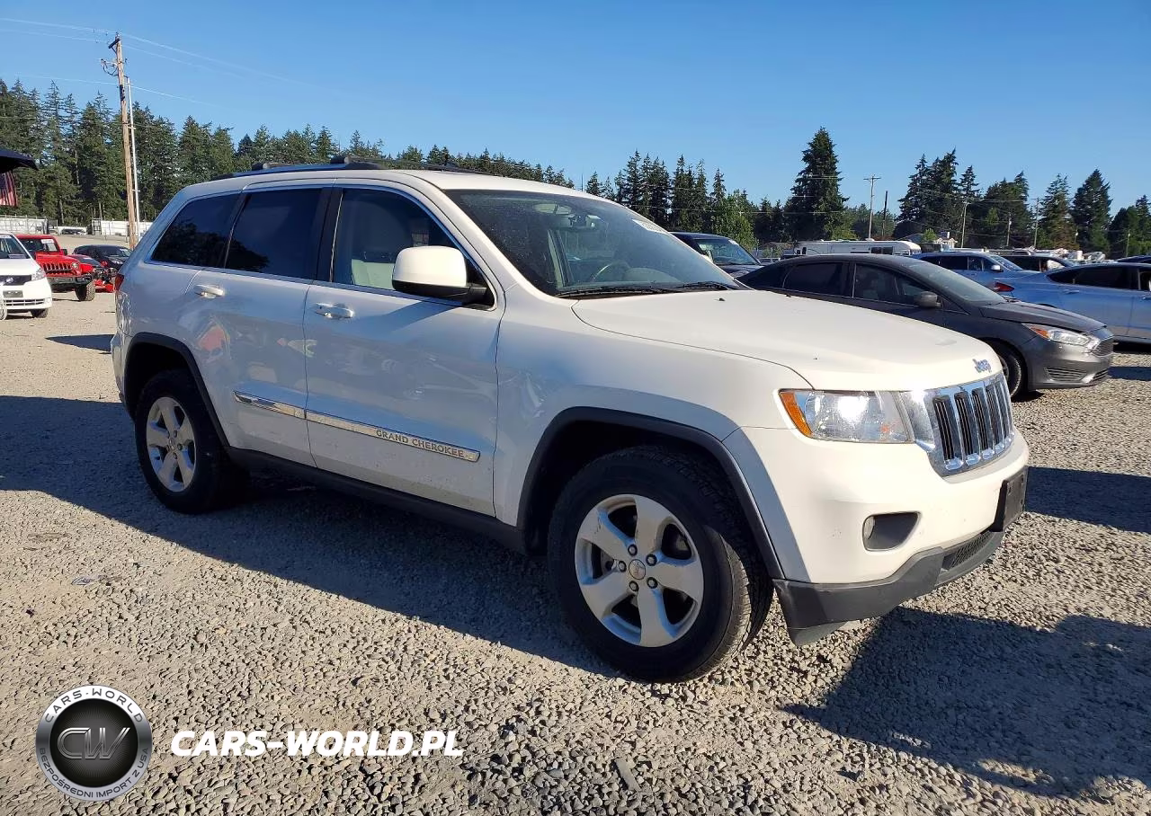 2012 Jeep Grand Cherokee Laredo VIN:1C4RJFAG9CC264615 - 4