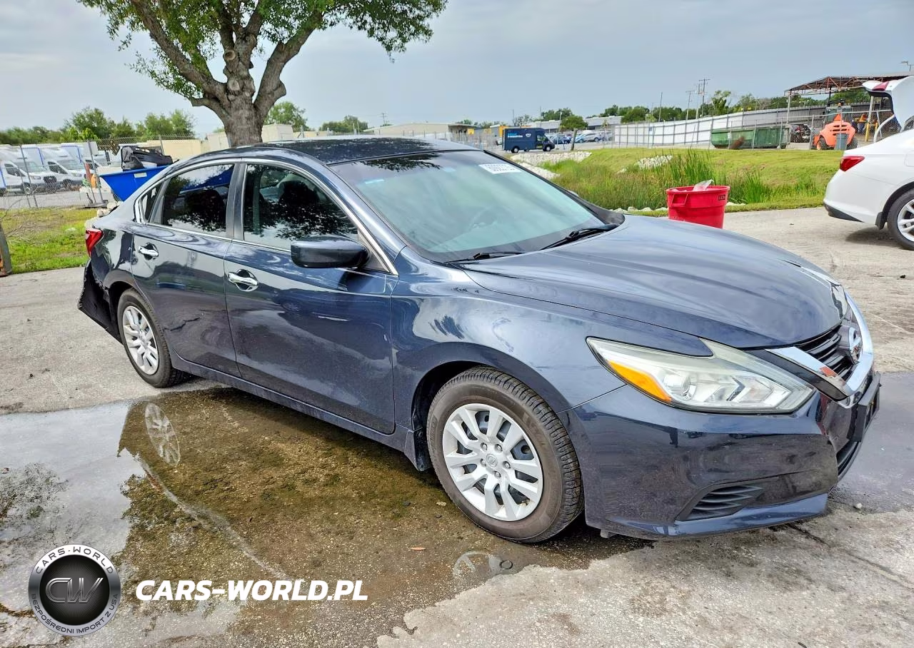 2017 Nissan Altima 2.5 S VIN:1N4AL3AP2HC490076 - 4