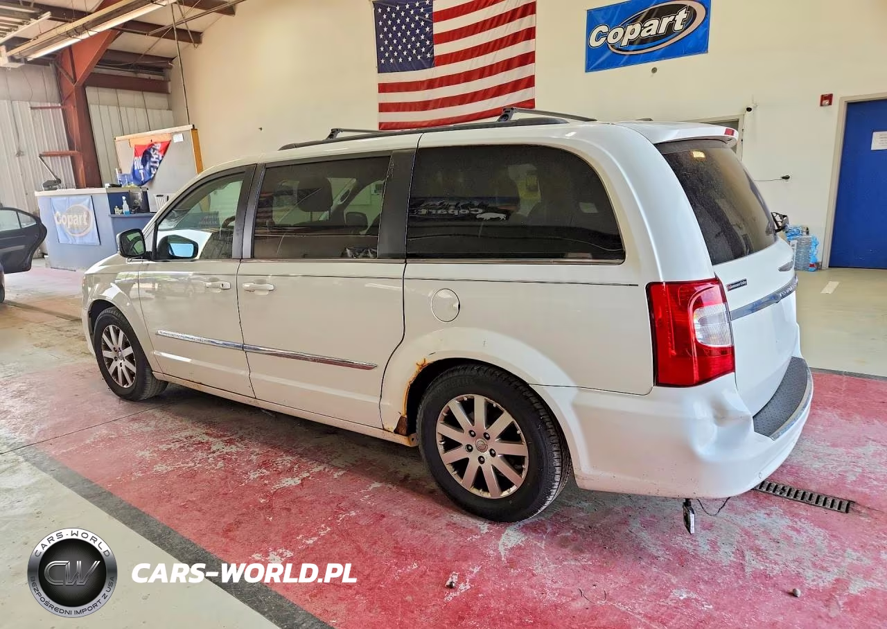 2011 Chrysler Town & Country Touring L VIN:2A4RR8DG1BR759679 - 2