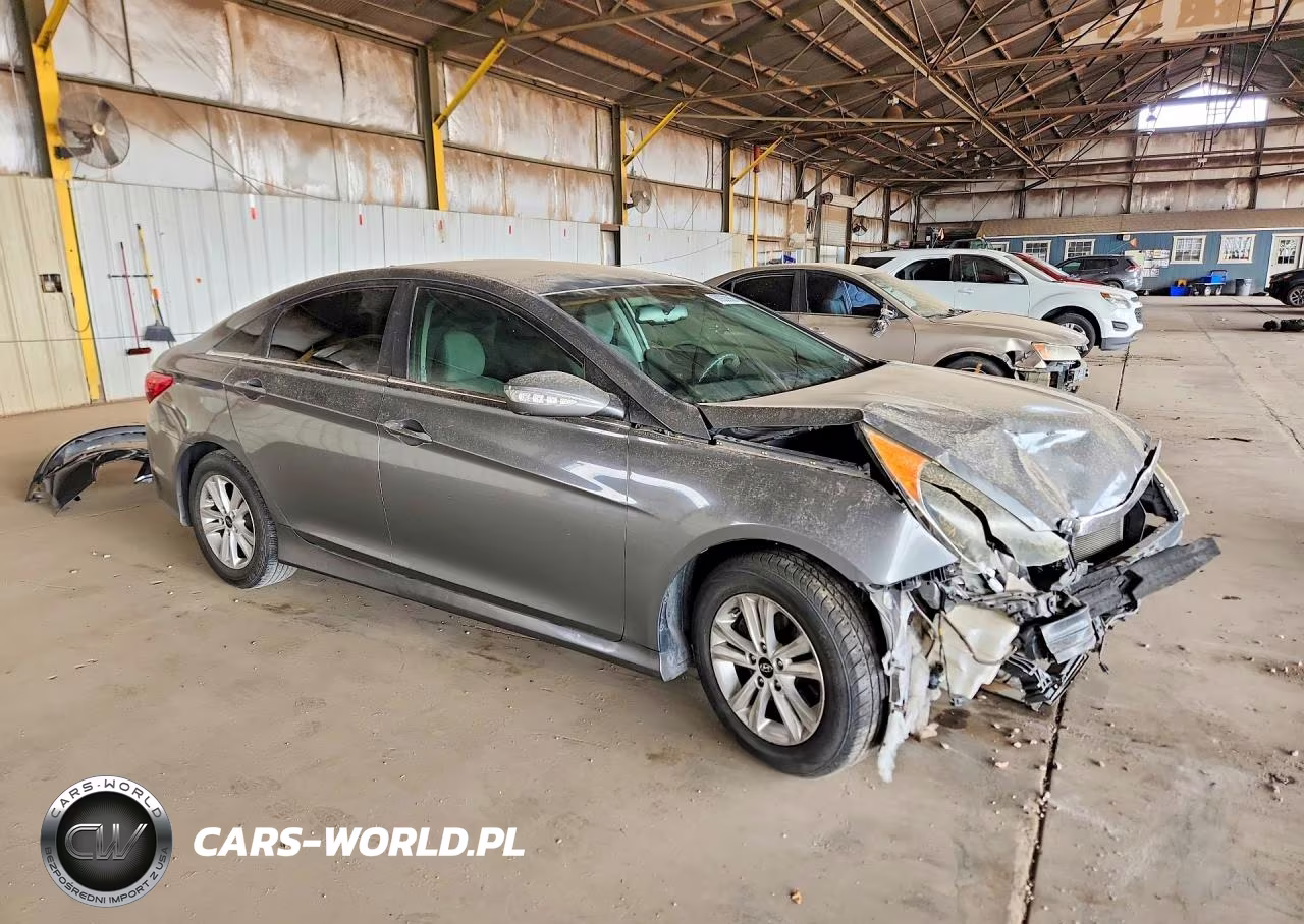 2014 Hyundai Sonata Gls VIN:5NPEB4AC0EH941314 - 4