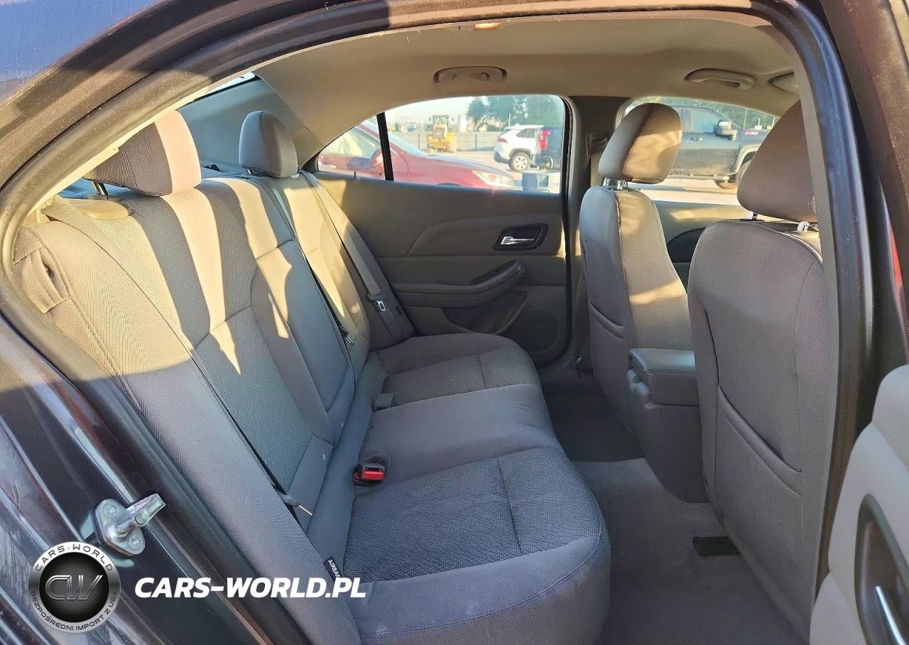 2013 Chevrolet Malibu Ls VIN:1G11B5SA0DF270987 - 10