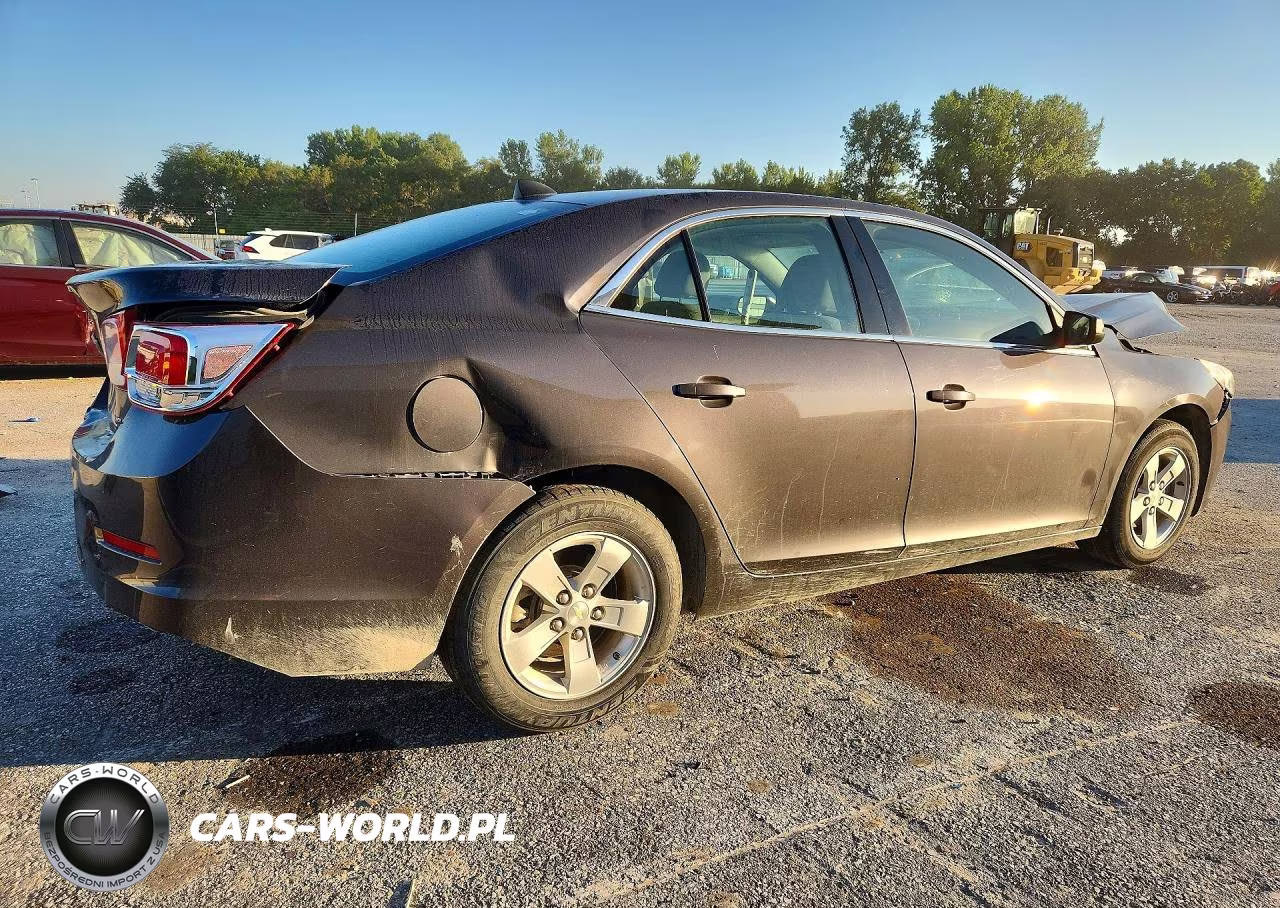 2013 Chevrolet Malibu Ls VIN:1G11B5SA0DF270987 - 3