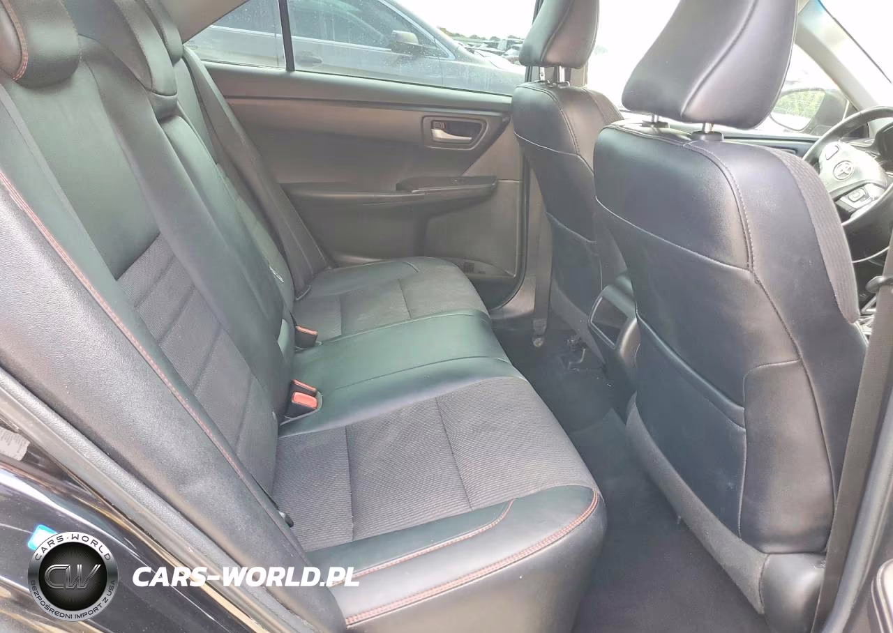 2017 Toyota Camry Se VIN:4T1BF1FK1HU737293 - 10