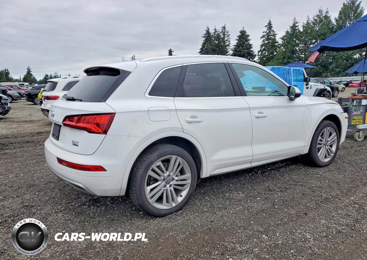 2018 Audi Q5 Premium Plus VIN:WA1BNAFY7J2028892 - 3