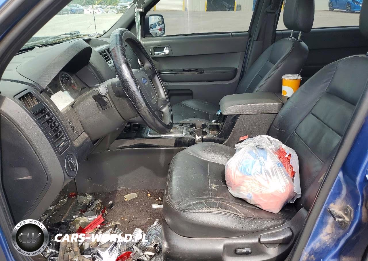 2010 Ford Escape Xls VIN:1FMCU0C74AKC77018 - 7