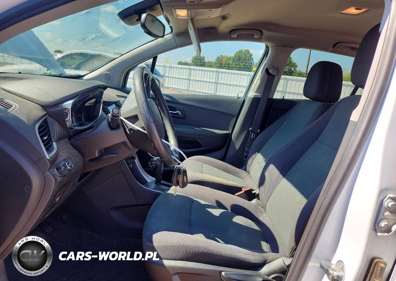 2020 Chevrolet Trax Ls VIN:3GNCJKSB7LL121157 - 7
