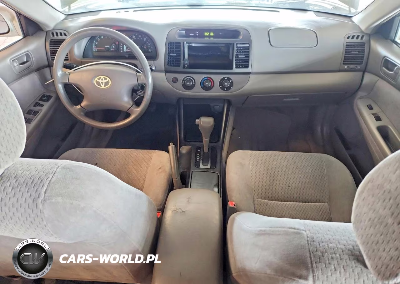 2002 Toyt Camry VIN:JTDBE32K720057471 - 8