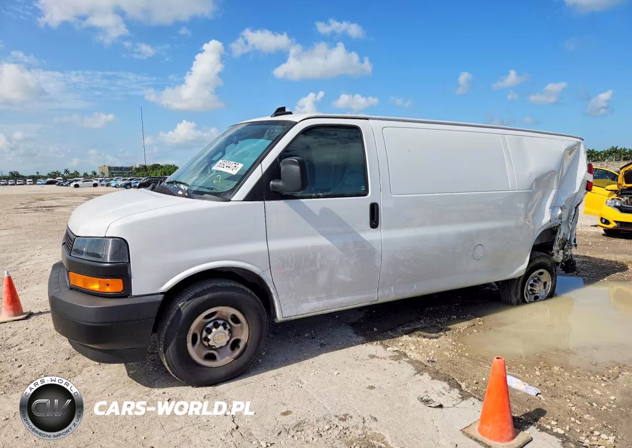 2025 Chevrolet Express G2500 – zdjęcie 1 z 12
