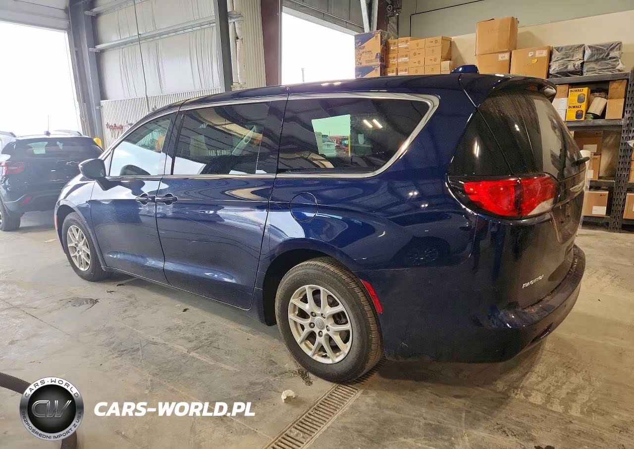 2018 Chrysler Pacifica Lx VIN:2C4RC1CG4JR148575 - 2