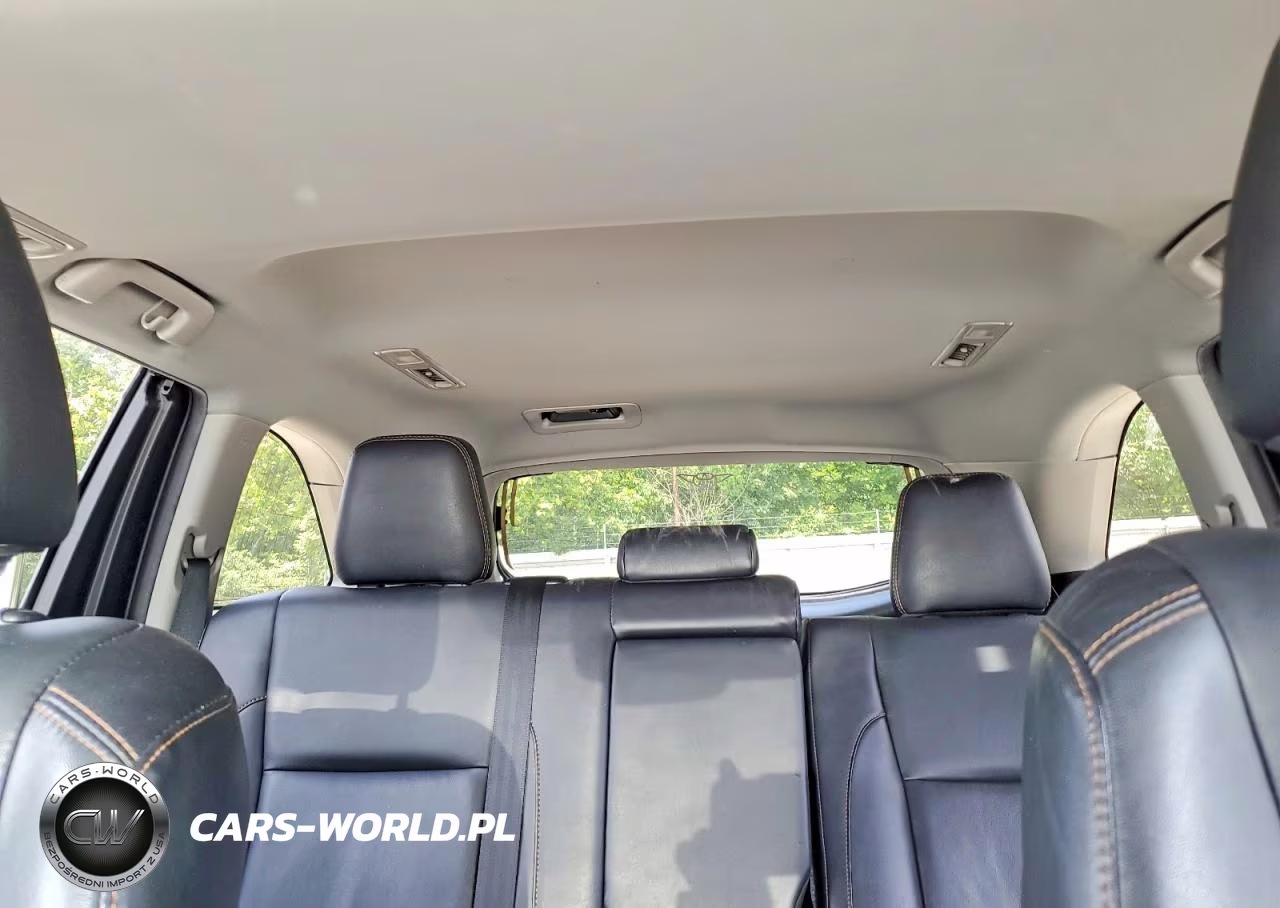 2019 Toyota Highlander Xle VIN:5TDJZRFH9KS567951 - 10