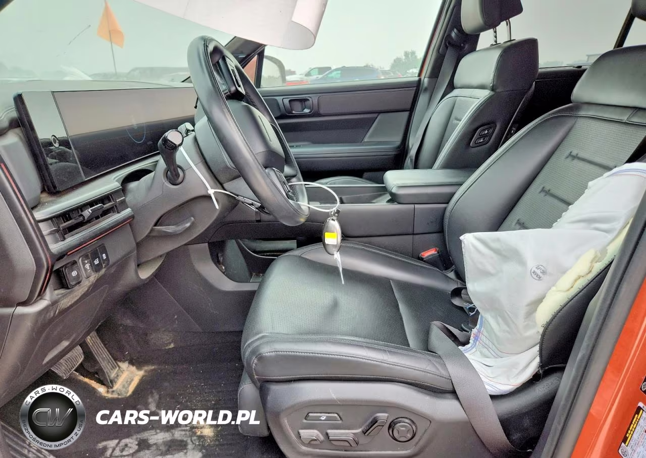 2025 Hyundai Santa Fe Calligraphy VIN:5NMP5DG15SH030331 - 7